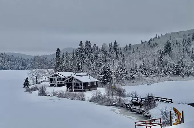 ❄️Centre de pêche blanche Les Glaces du Nord❄️